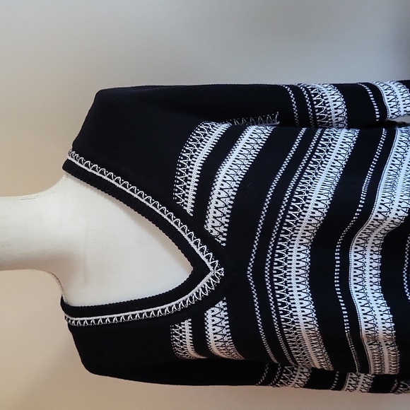 Vince Textured Stripe Cotton V-Neck Sweater Tunic Size Medium - Picture 4 of 9